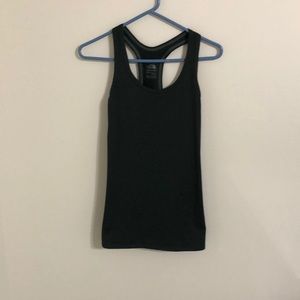 Women’s North Face tank top